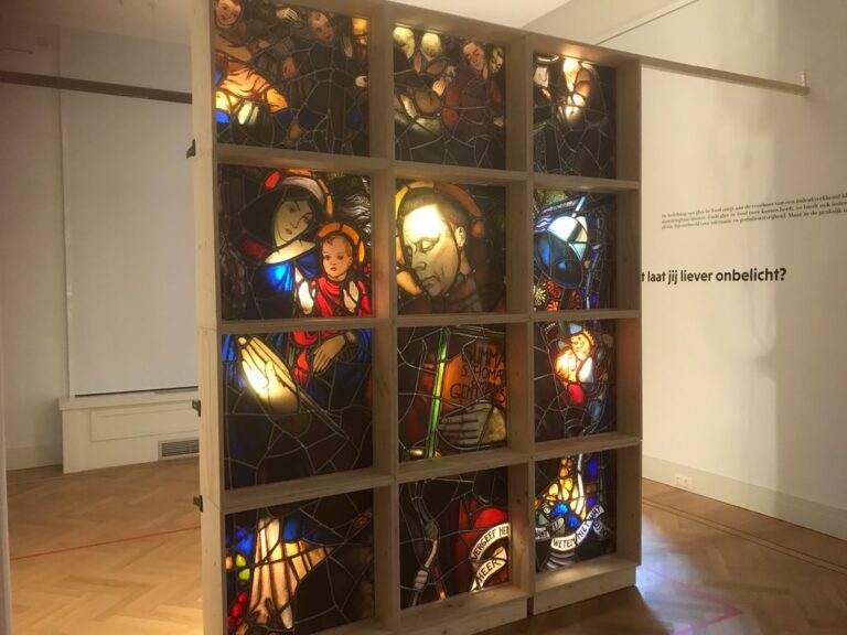 Lezing Oud Gorcum over glas-in-lood — lezing in Gorinchem