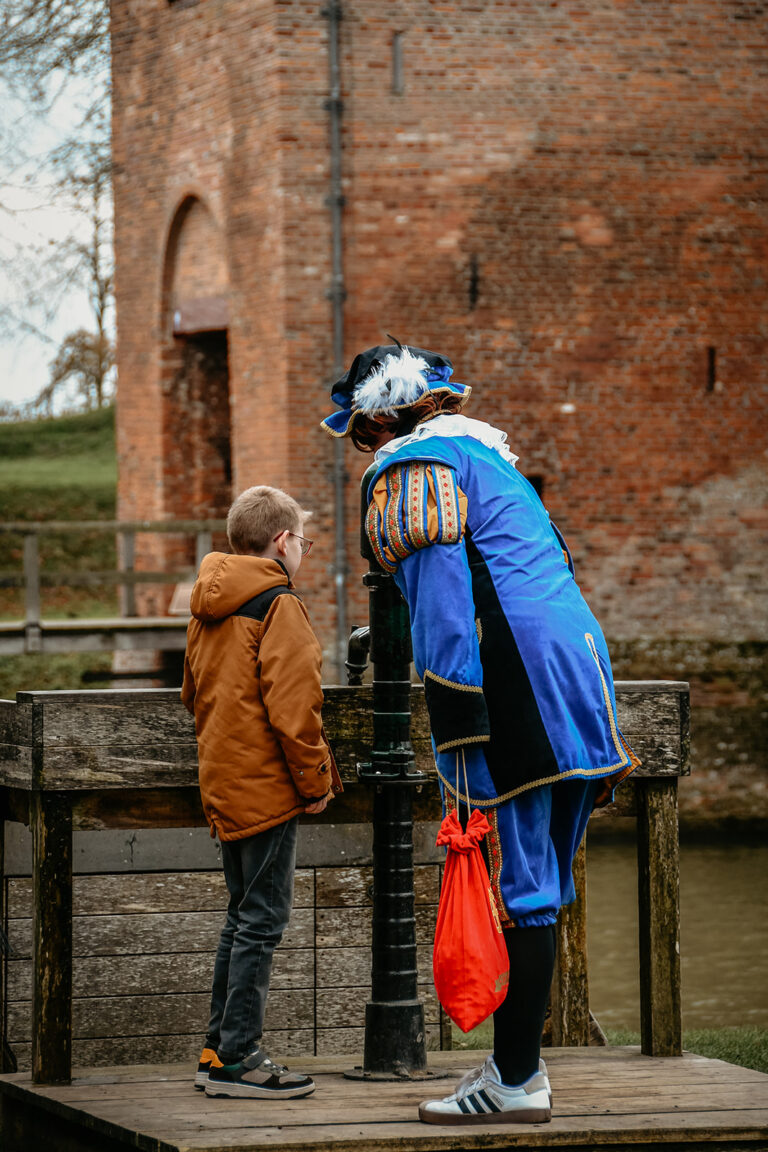 Sintfestijn op Loevestein — familie-kids in Gorinchem
